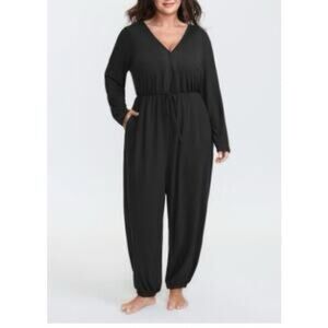 BloomChic Black Long Sleeve Jumpsuit